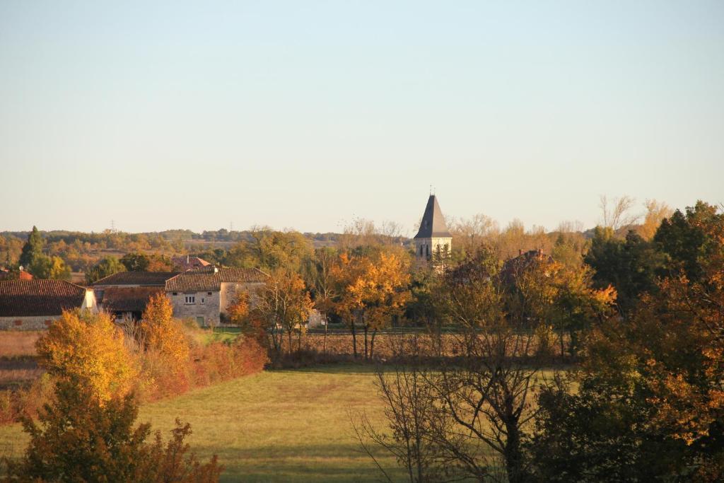 Domaine De L'Isle Basse Bed and Breakfast Fontanes  Exteriör bild